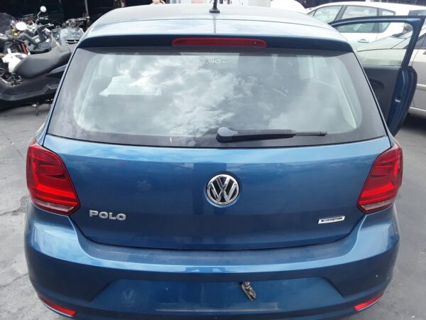PORTON TRASERO VOLKSWAGEN POLO