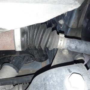 TRANSMISION DELANTERA IZQUIERDA VOLKSWAGEN POLO