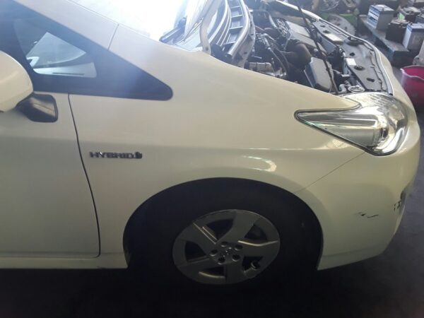 ALETA DELANTERA DERECHA TOYOTA PRIUS