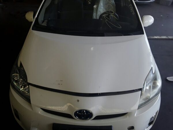 CAPOT TOYOTA PRIUS