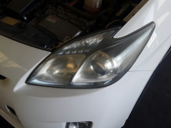 FARO IZQUIERDO TOYOTA PRIUS