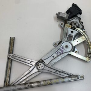 ELEVALUNAS DELANTERO DERECHO TOYOTA COROLLA VERSO (R1)