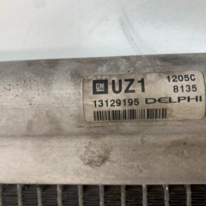 CONDENSADOR / RADIADOR  AIRE ACONDICIONADO OPEL ASTRA H BERLINA