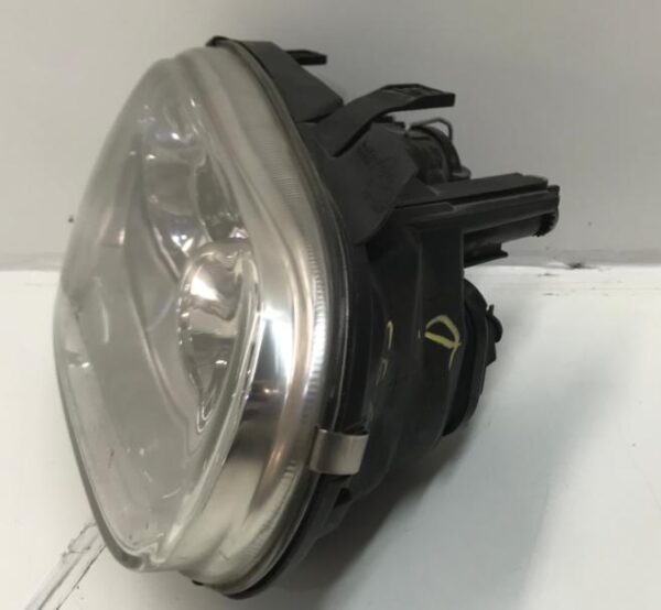 FARO DERECHO VOLKSWAGEN GOLF IV BERLINA