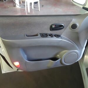 ELEVALUNAS DELANTERO IZQUIERDO HYUNDAI MATRIX