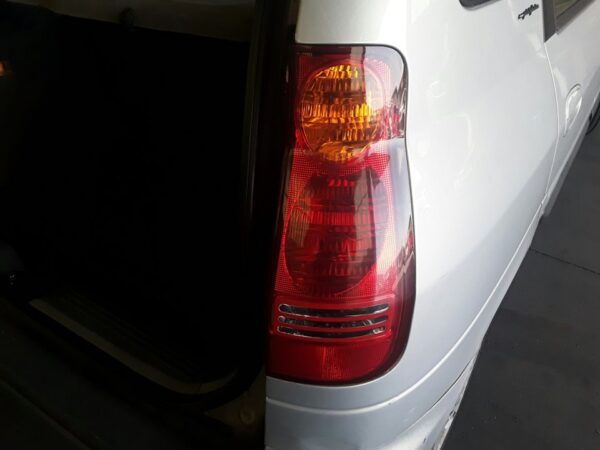 PILOTO TRASERO DERECHO HYUNDAI MATRIX
