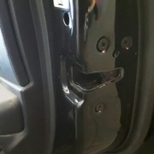 CERRADURA PUERTA TRASERA DERECHA  LAND ROVER RANGE ROVER