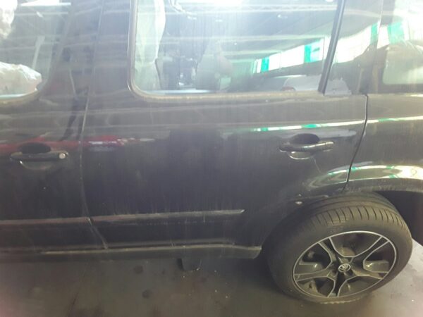 PUERTA TRASERA IZQUIERDA SKODA YETI