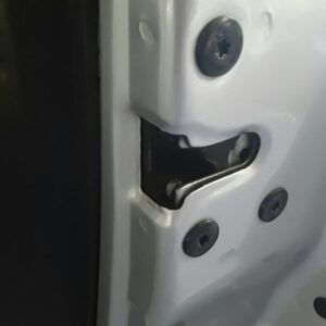 CERRADURA PUERTA DELANTERA DERECHA DACIA LOGAN