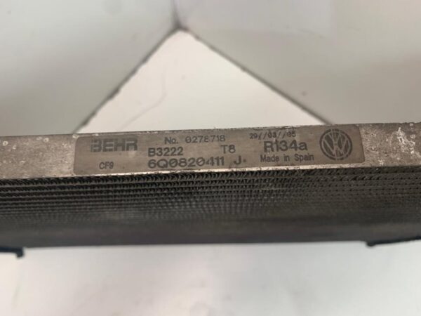 CONDENSADOR / RADIADOR  AIRE ACONDICIONADO VOLKSWAGEN POLO IV (9N3)