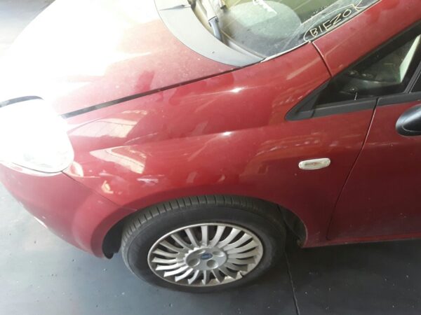 ALETA DELANTERA IZQUIERDA FIAT GRANDE PUNTO
