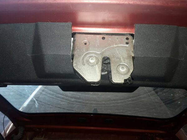 CERRADURA MALETERO / PORTON FIAT GRANDE PUNTO