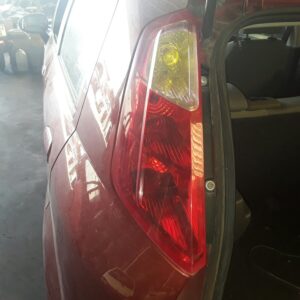 PILOTO TRASERO IZQUIERDO FIAT GRANDE PUNTO