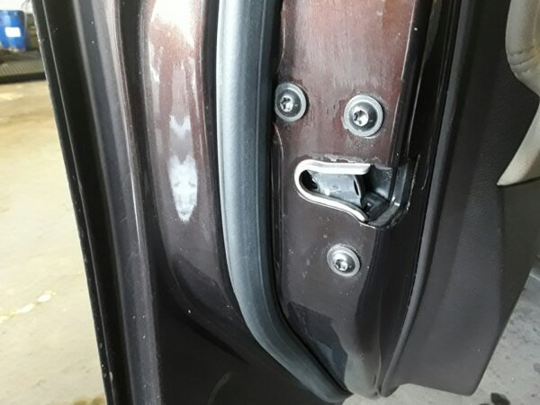 CERRADURA PUERTA DELANTERA IZQUIERDA  OPEL INSIGNIA BERLINA