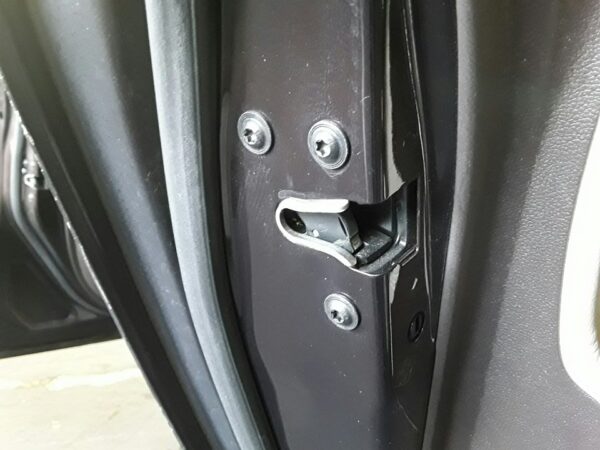 CERRADURA PUERTA TRASERA IZQUIERDA  OPEL INSIGNIA BERLINA