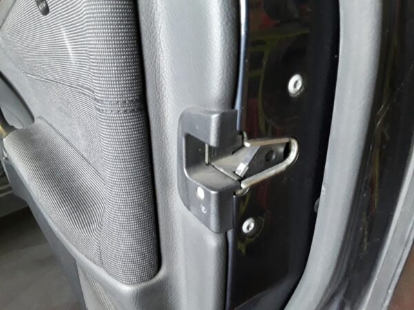 CERRADURA PUERTA DELANTERA DERECHA MERCEDES CLASE C  SPORTCOUPE