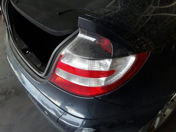 PILOTO TRASERO DERECHO MERCEDES CLASE C  SPORTCOUPE
