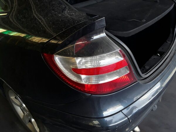 PILOTO TRASERO IZQUIERDO MERCEDES CLASE C  SPORTCOUPE
