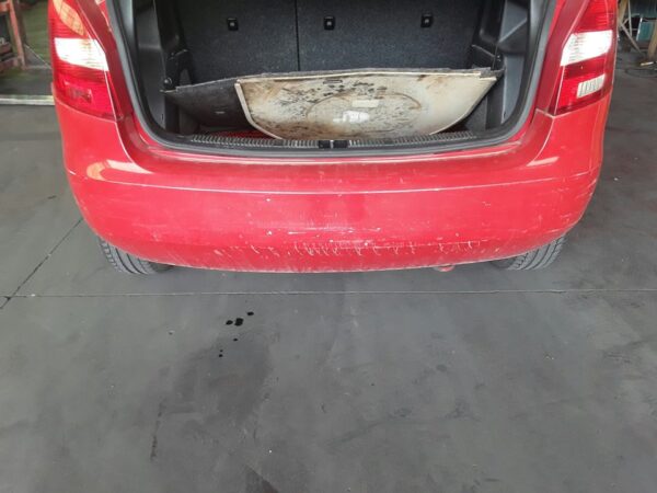 PARAGOLPES TRASERO SKODA FABIA