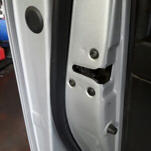 CERRADURA PUERTA DELANTERA IZQUIERDA  HYUNDAI SANTA FE