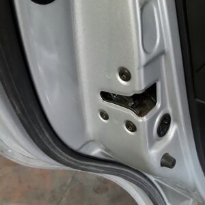 CERRADURA PUERTA TRASERA IZQUIERDA  HYUNDAI SANTA FE