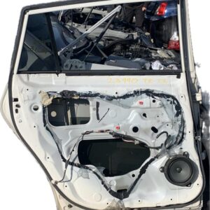 PUERTA TRASERA IZQUIERDA TOYOTA VERSO (AUR2/ZGR2)
