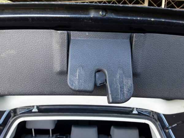CERRADURA MALETERO / PORTON VOLKSWAGEN GOLF PLUS