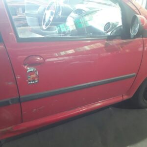 PUERTA DELANTERA DERECHA CITROEN C1