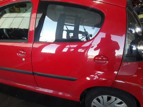 PUERTA TRASERA IZQUIERDA CITROEN C1