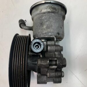 BOMBA DIRECCION TOYOTA AVENSIS BERLINA