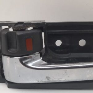 CERRADURA PUERTA TRASERA IZQUIERDA  TOYOTA AVENSIS BERLINA