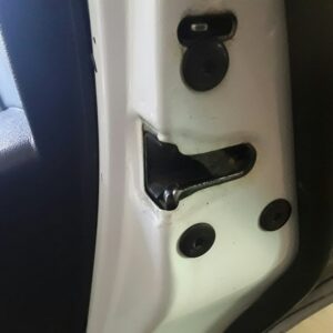 CERRADURA PUERTA TRASERA DERECHA  DACIA DUSTER
