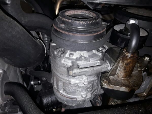 COMPRESOR AIRE ACONDICIONADO BMW SERIE 3 BERLINA
