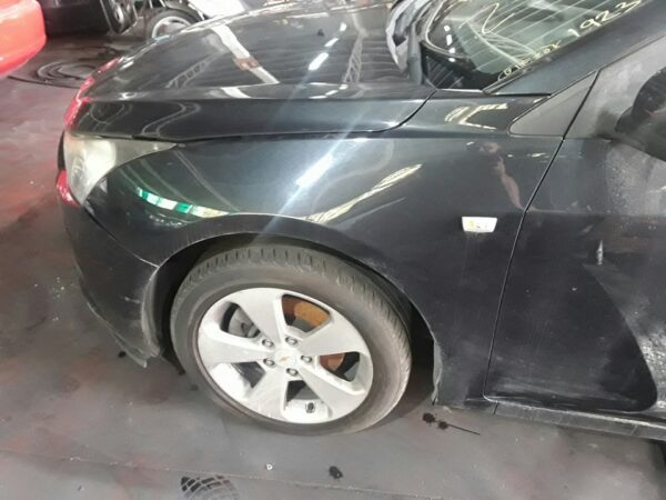 ALETA DELANTERA IZQUIERDA CHEVROLET CRUZE