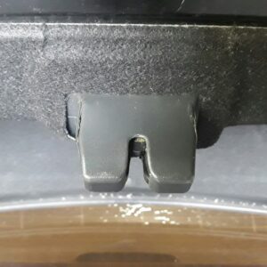 CERRADURA MALETERO / PORTON CHEVROLET CRUZE
