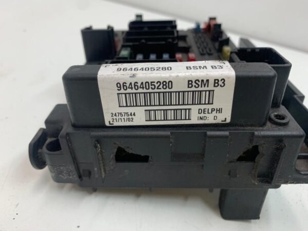 CAJA RELES / FUSIBLES PEUGEOT 307