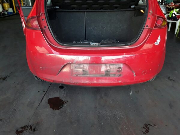 PARAGOLPES TRASERO SEAT LEON
