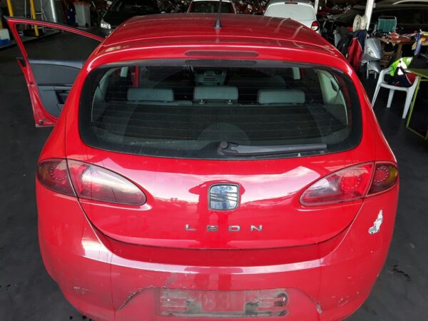 PORTON TRASERO SEAT LEON