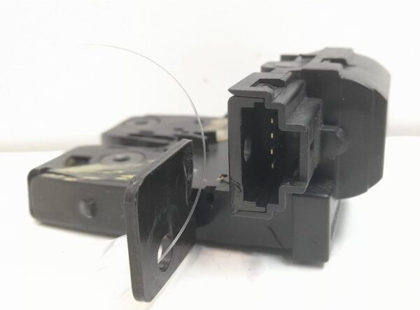 CERRADURA MALETERO / PORTON RENAULT CLIO III