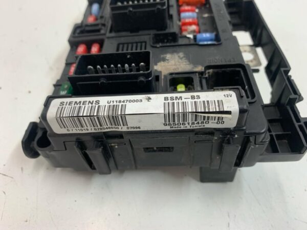 CAJA RELES / FUSIBLES CITROEN BERLINGO