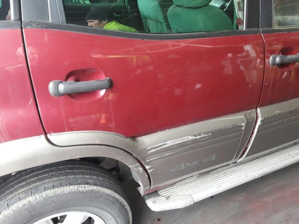 PUERTA DELANTERA DERECHA NISSAN TERRANO/TERRANO.II