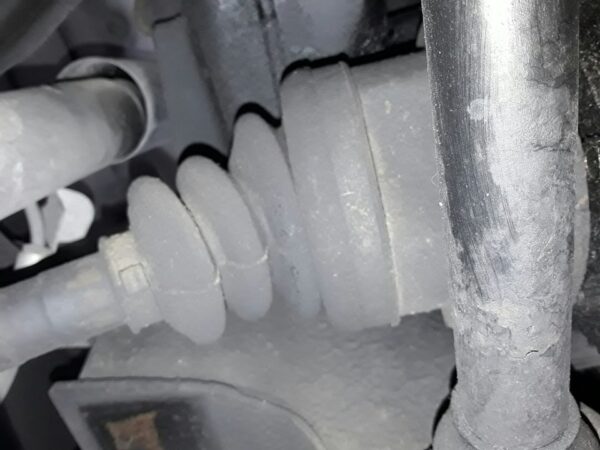 TRANSMISION DELANTERA IZQUIERDA NISSAN TERRANO/TERRANO.II