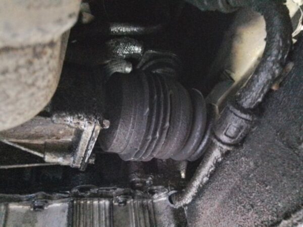 TRANSMISION DELANTERA DERECHA HYUNDAI SANTA FE