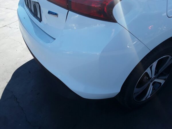 PARAGOLPES TRASERO NISSAN PULSAR