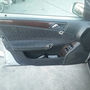ELEVALUNAS DELANTERO IZQUIERDO MERCEDES CLASE C  BERLINA