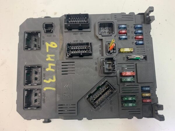 CAJA RELES / FUSIBLES PEUGEOT 206 BERLINA