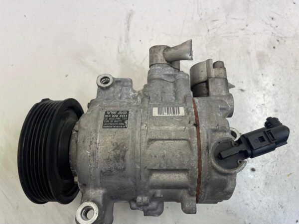 COMPRESOR AIRE ACONDICIONADO VOLKSWAGEN GOLF V BERLINA