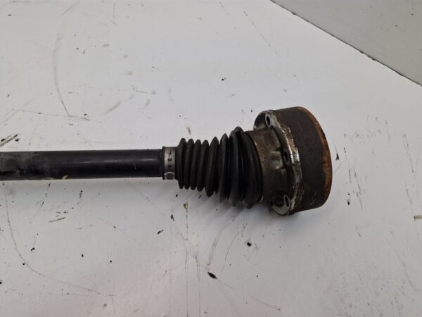 TRANSMISION DELANTERA IZQUIERDA VOLKSWAGEN GOLF V BERLINA