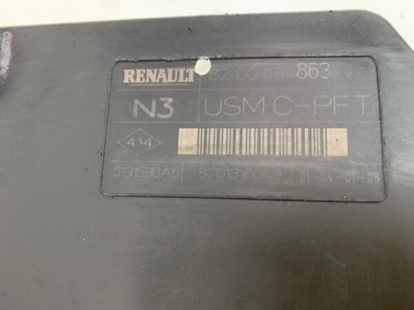 CAJA RELES / FUSIBLES RENAULT SCENIC II
