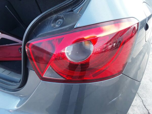 PILOTO TRASERO DERECHO SEAT IBIZA SC